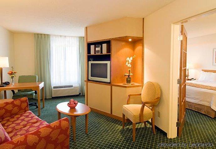 Fairfield Inn & Suites Merrillville Room photo
